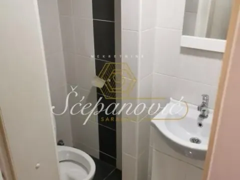 Izdavanje, poslovni prostor, 24m², Sajam, Novi Sad Sve Podlokacije - image 3