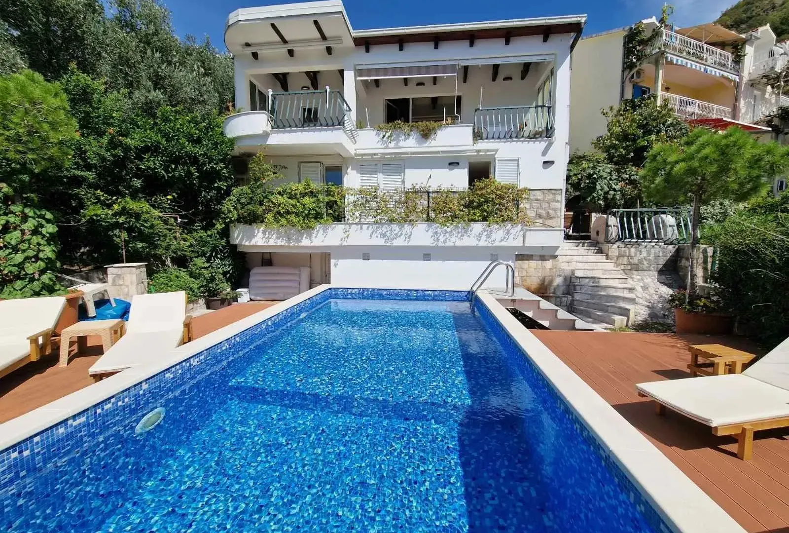 Rent, house, 250m², Sveti Stefan, Budva