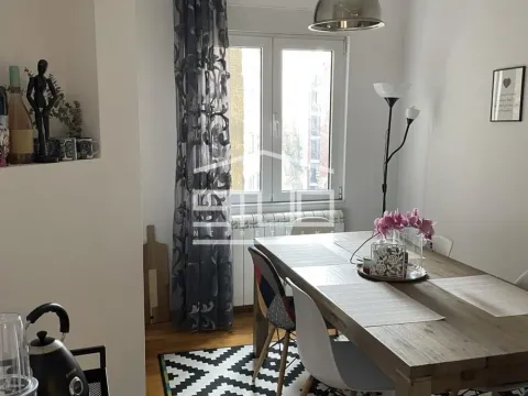 Izdavanje, trosoban stan, 75m², Slavija, Vračar Sve Podlokacije - image 8