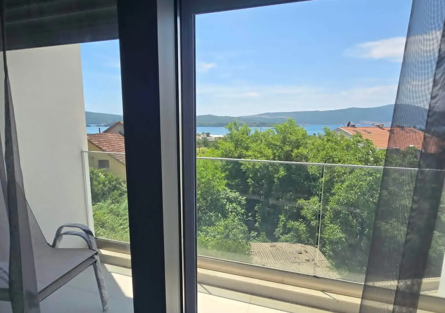Prodaja, dvosoban stan, 76m², Kava, Tivat