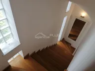 Izdavanje, kuća, 250m², Savski Venac, Beograd - image 16