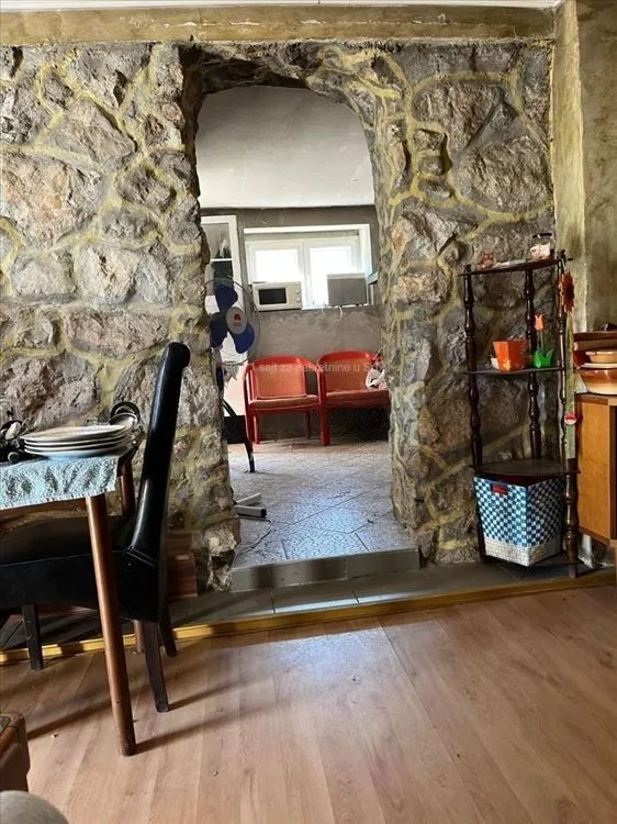 Sale, house, 120m², Irig mala, Vršac