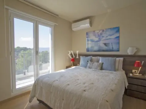 Sale, two bedroom apartment, 64m², Pod Kuk, Tivat - image 8