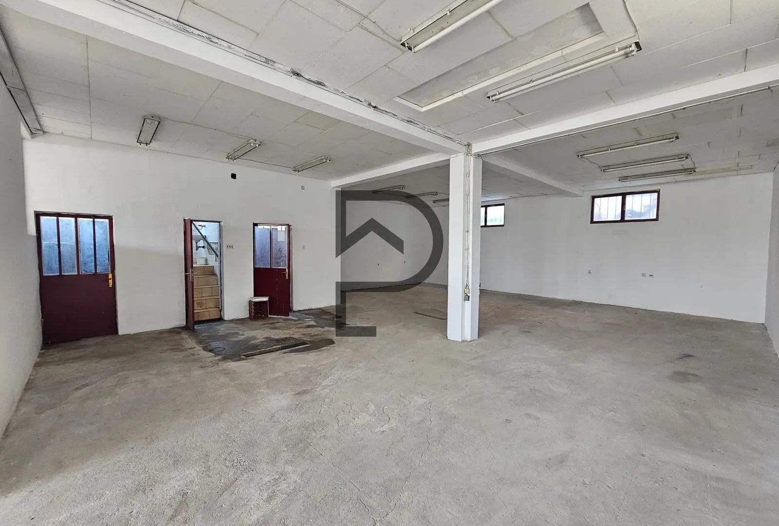 Izdavanje, poslovni prostor, 100m², Zabjelo, Podgorica