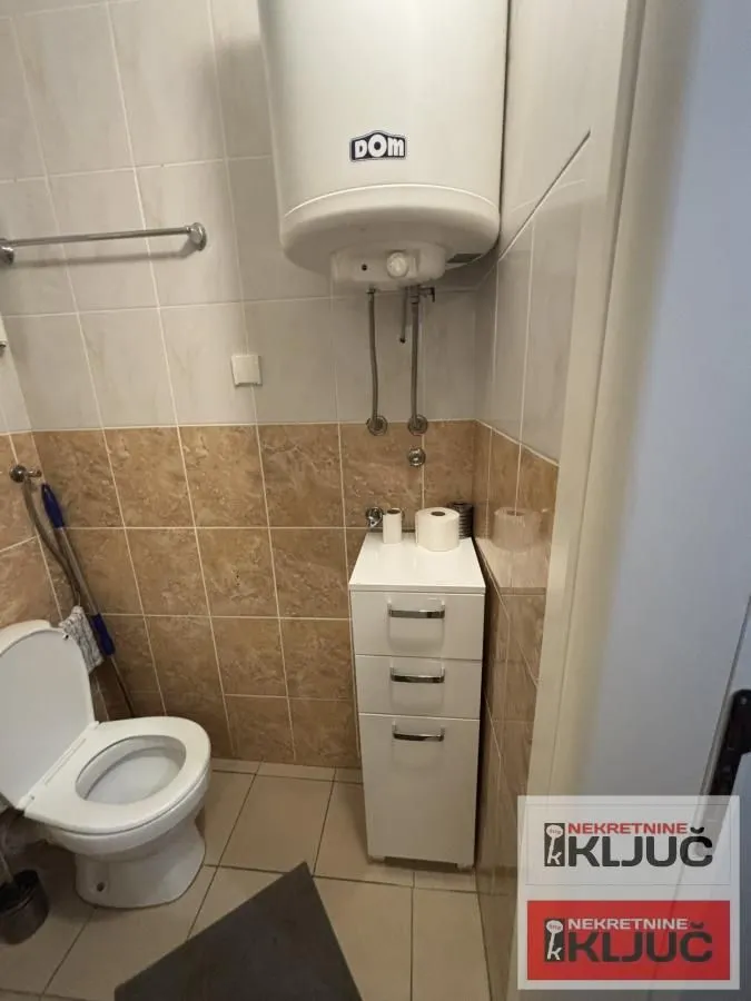 Prodaja, jednosoban stan, 25m², Centar, Novi Sad
