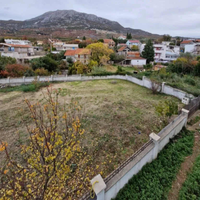 Prodaja, plac, 680m², Dobre Vode, Bar