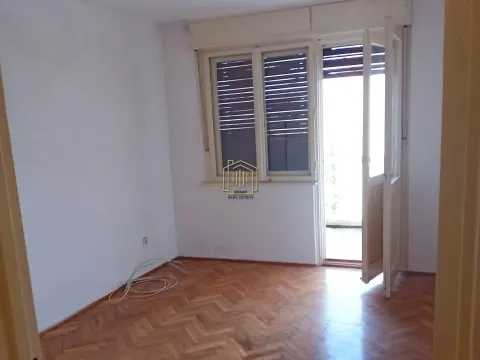 Sale, two bedroom apartment, 85m², Gintaš, Podgorica - image 9