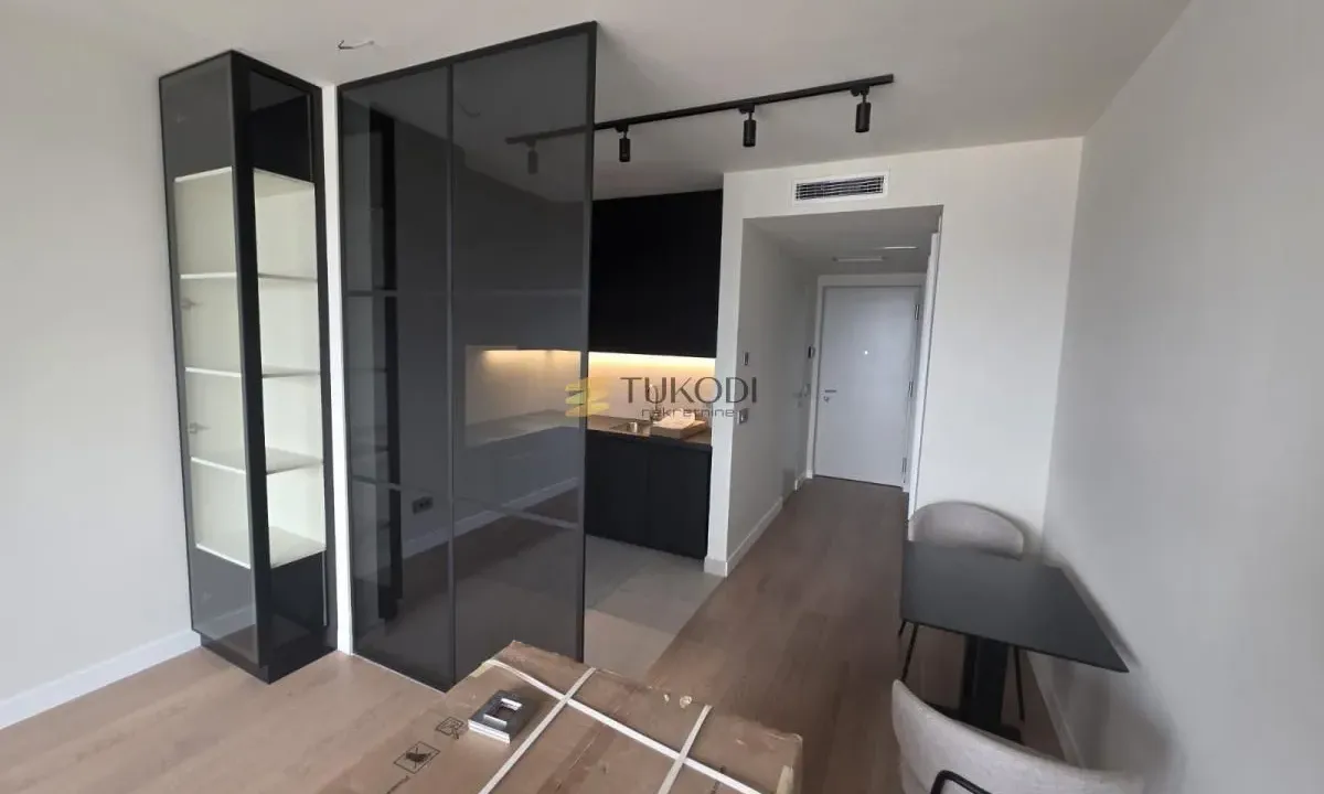 Rent, one bedroom apartment, 33m², Novi Beograd Sve Podlokacije, Beograd