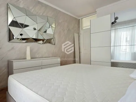 Rent, two bedroom apartment, 70m², Preko Morače, Podgorica - image 6