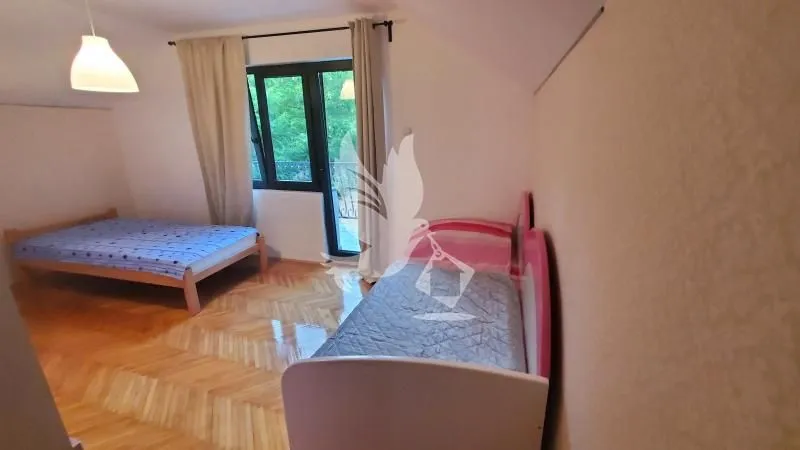 Prodaja, kuća, 190m², Mladenovac, Beograd