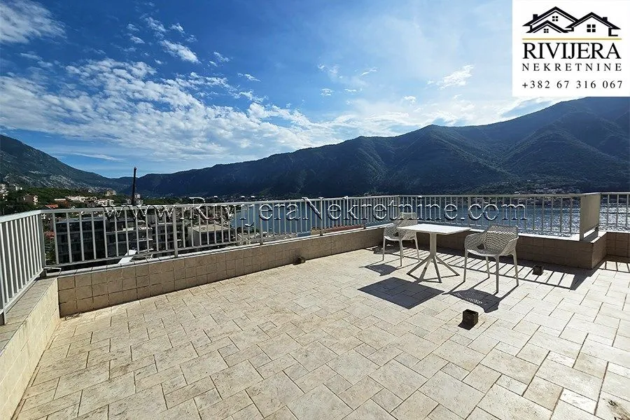 Prodaja, dvosoban stan, 75m², Dobrota, Kotor