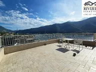 Prodaja, dvosoban stan, 75m², Dobrota, Kotor - image 2