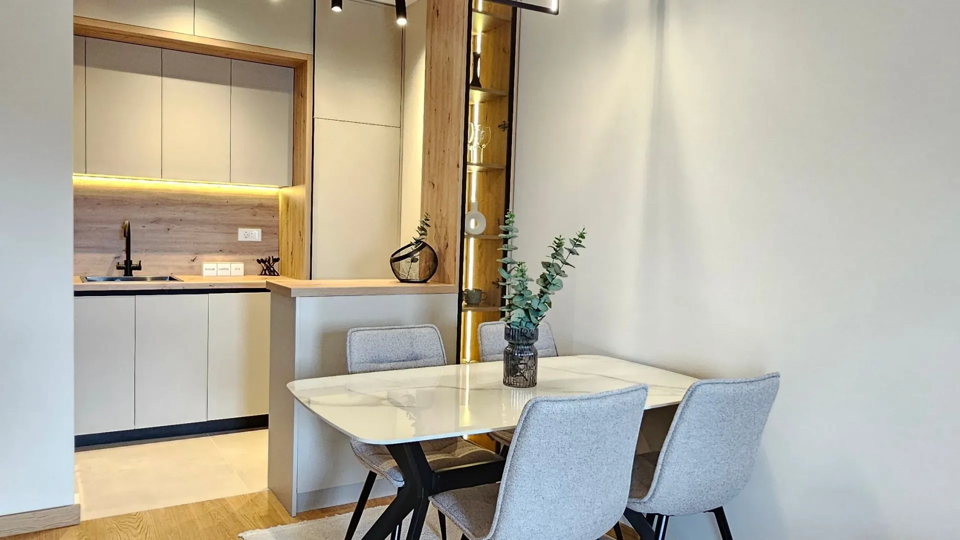 Izdavanje, jednosoban stan, 45m², City Kvart, Podgorica
