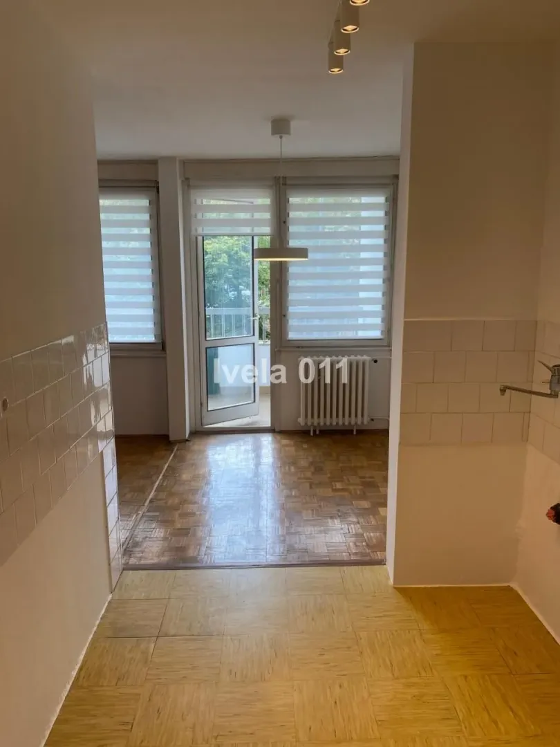Prodaja, trosoban stan, 85m², Voždovac Sve Podlokacije, Beograd