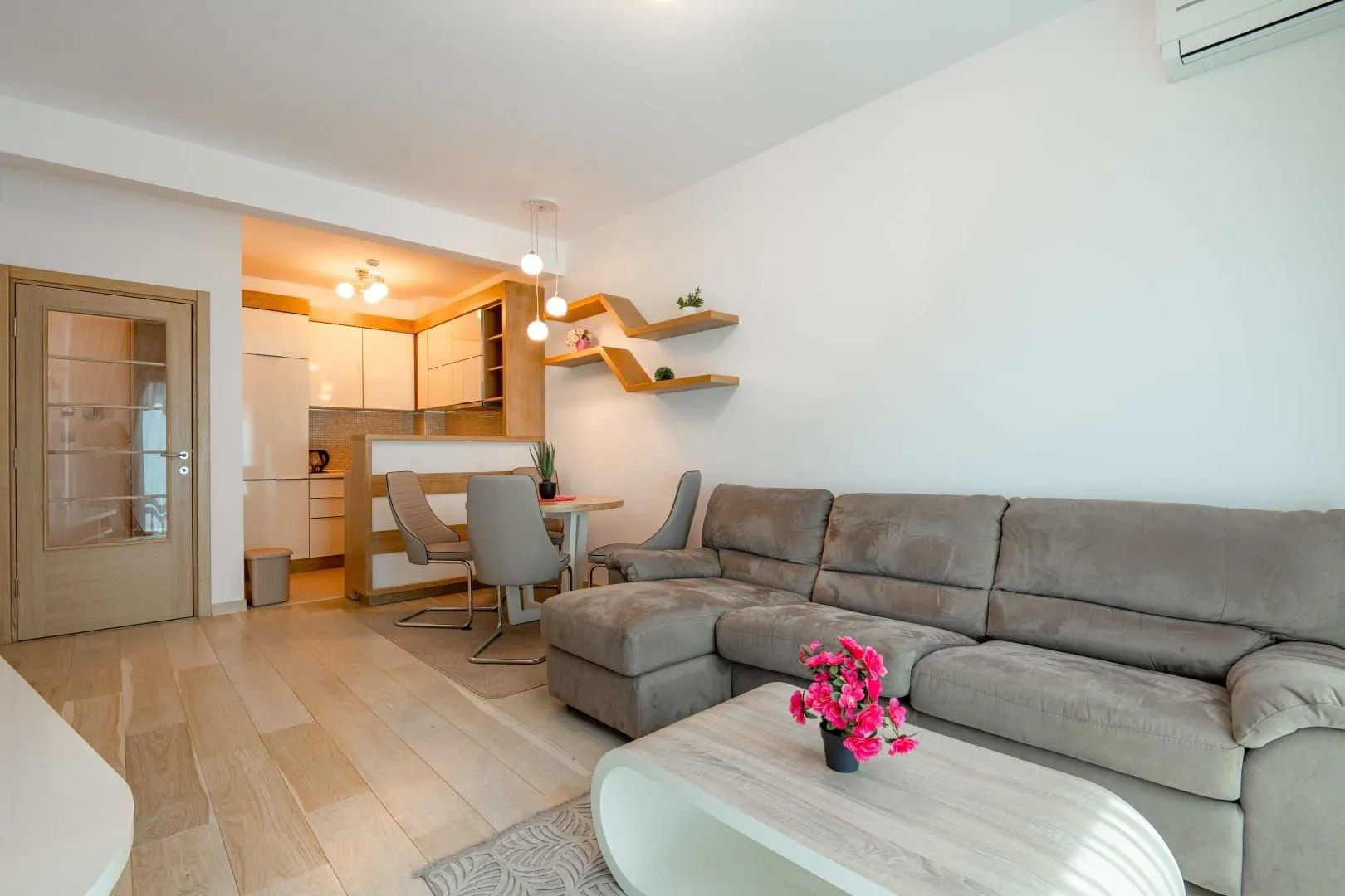 Sale, one bedroom apartment, 44m², Pržno, Budva