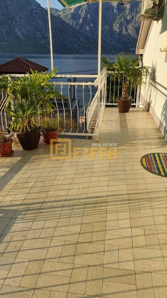 Prodaja, kuća, 150m², Kotor, Crna Gora
