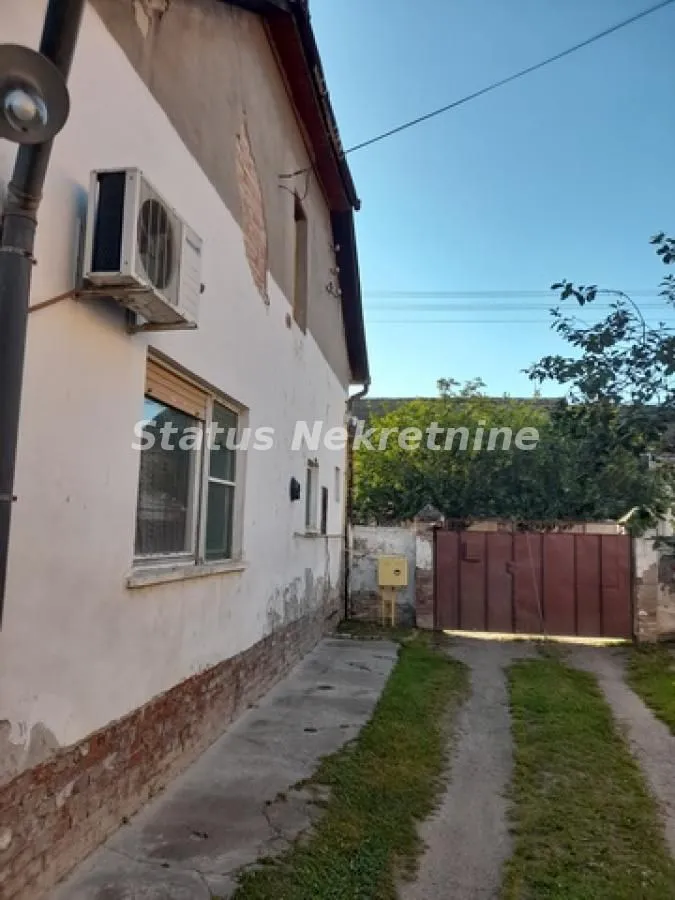 Prodaja, kuća, 136m², Futog, Novi Sad Sve Podlokacije