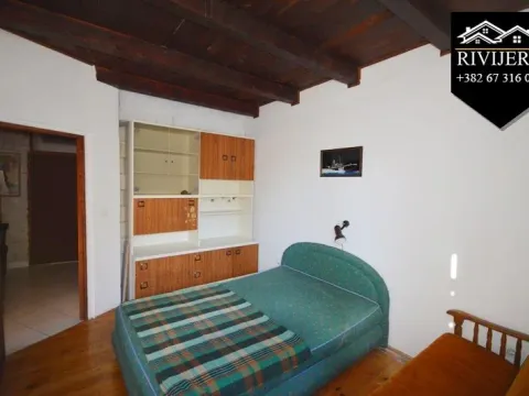 Prodaja, četvorosoban stan, 95m², Centar, Herceg Novi - image 8