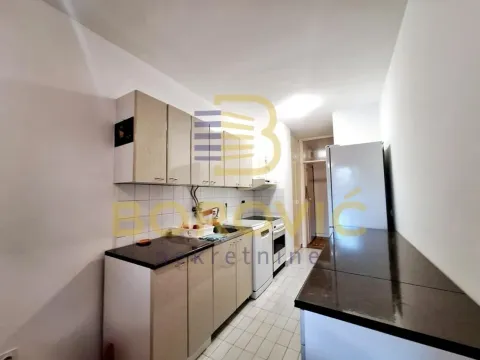 Rent, three bedroom apartment, 73m², Vračar Sve Podlokacije, Beograd - image 6