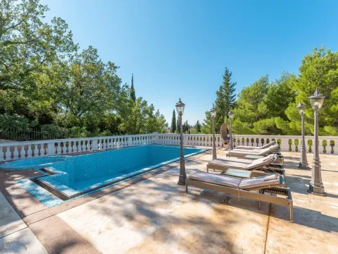 Sale, house, 485m², Sveti Stefan, Budva - image 9