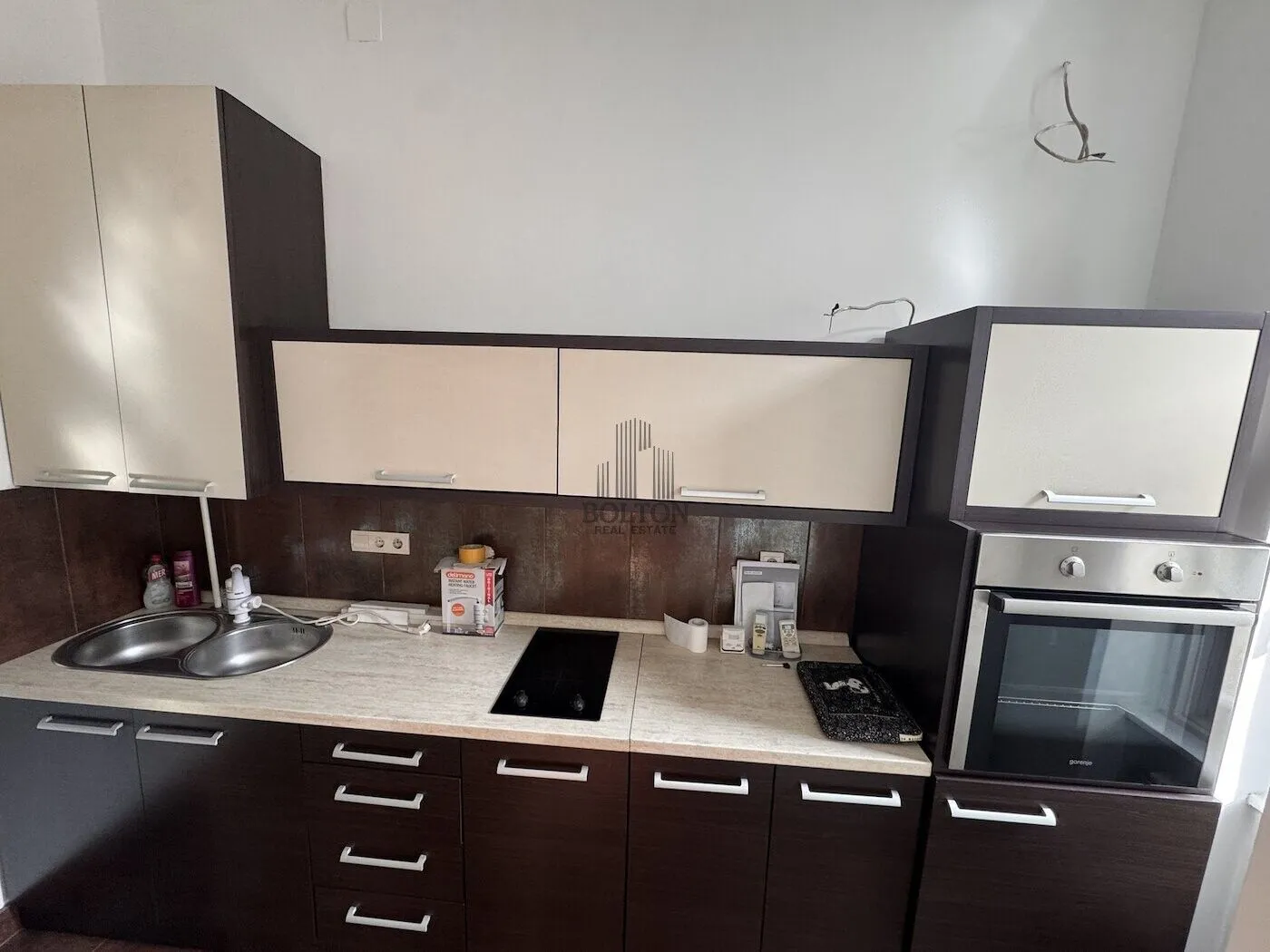 Izdavanje, četvorosoban stan, 104m², Centar, Požarevac