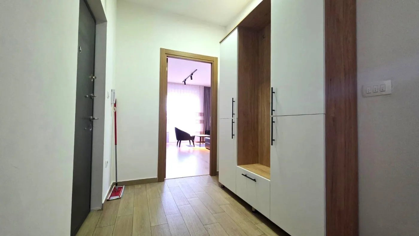 Izdavanje, stan, 53m², Stari Aerodrom, Podgorica