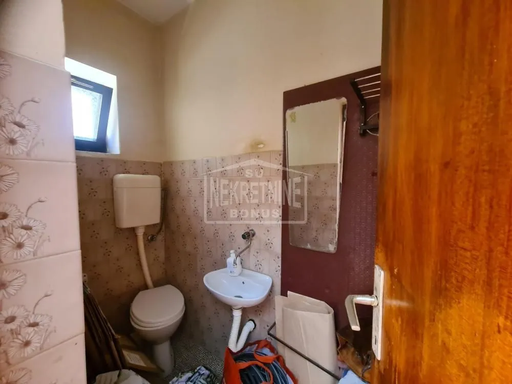 Prodaja, kuća, 400m², Aleksandrovo, Subotica