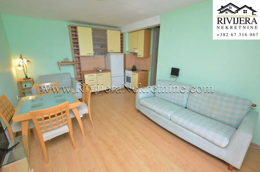 Prodaja, jednosoban stan, 35m², Centar, Herceg Novi