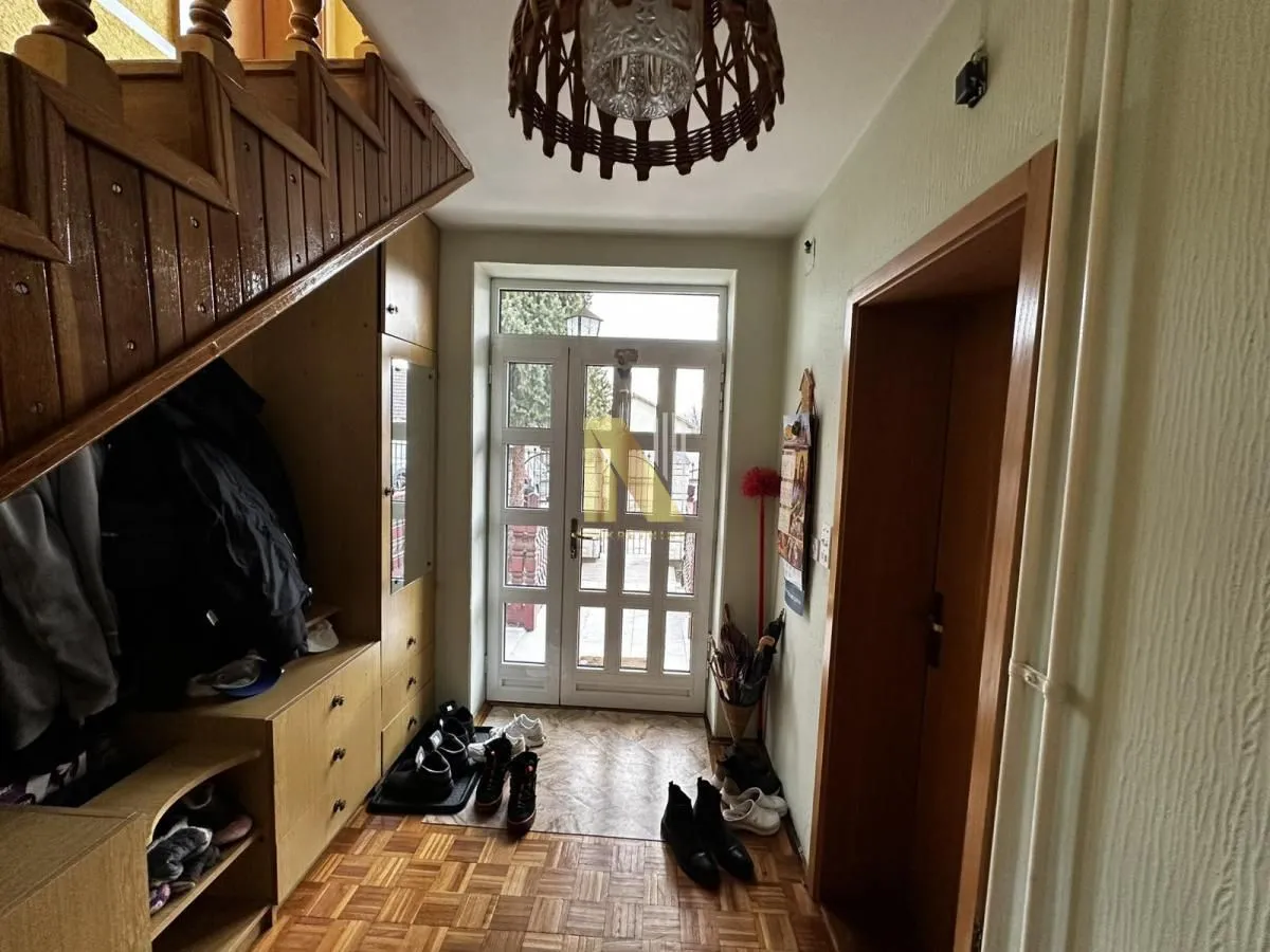 Prodaja, kuća, 281m², Centar, Žabljak