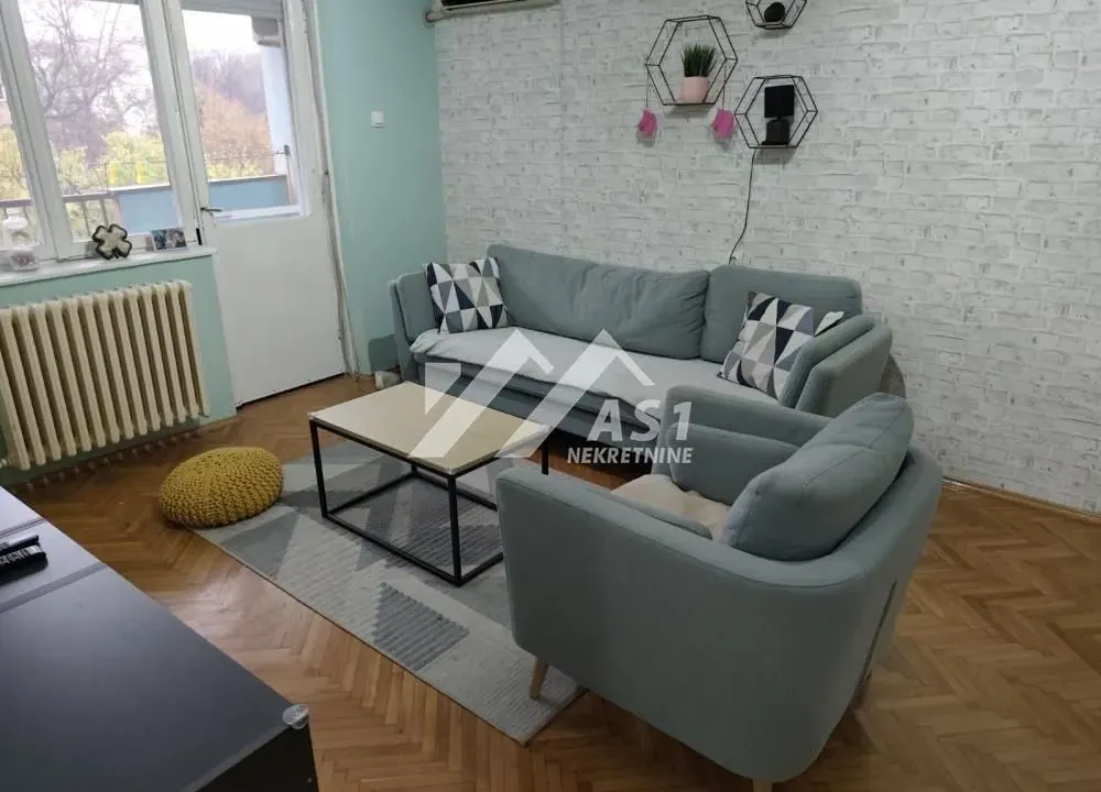 Izdavanje, dvosoban stan, 48m², Rotkvarija, Novi Sad Sve Podlokacije