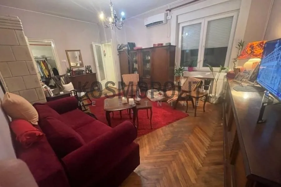 Prodaja, četvorosoban stan, 97m², Stari Grad, Beograd
