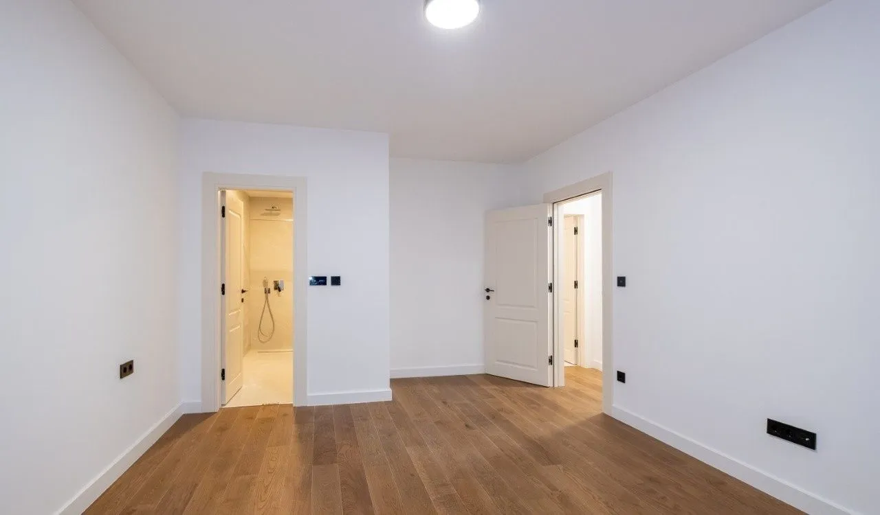 Rent, three bedroom apartment, 163m², Preko Morače, Podgorica