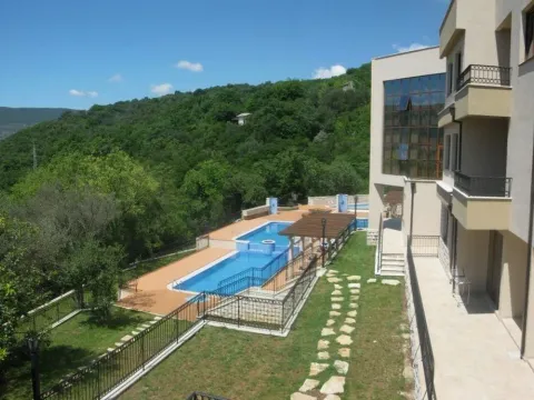 Prodaja, stan, 45m², Herceg Novi, Crna Gora - image 10