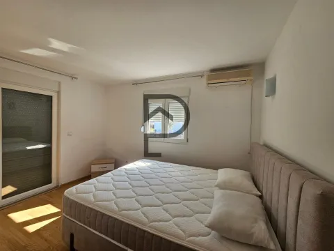 Prodaja, kuća, 200m², Podgorica, Crna Gora - image 11