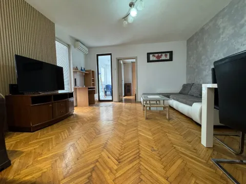 Rent, one bedroom apartment, 50m², Golubovina, Budva - image 3