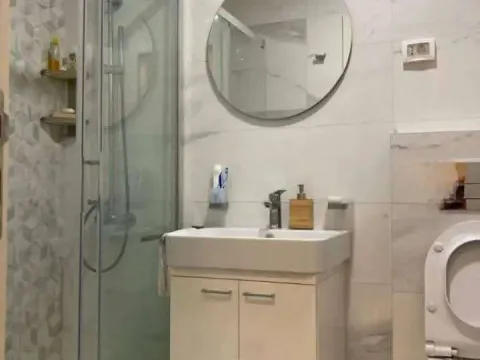 Prodaja, jednosoban stan, 40m², Central Point, Podgorica - image 8