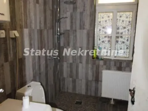 Izdavanje, poslovni prostor, 115m², Irig, Srbija - image 10