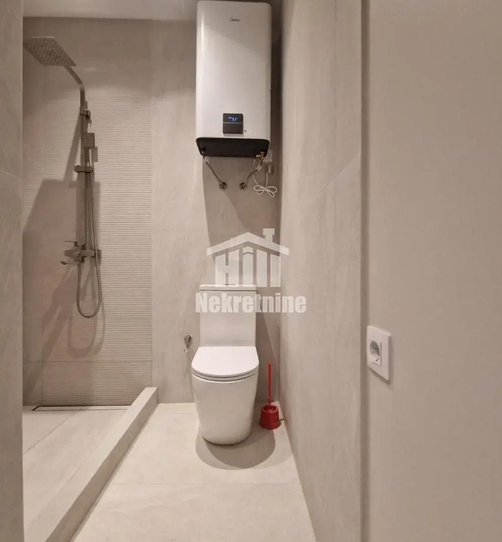 Prodaja, dvosoban stan, 44m², Zemun Sve Podlokacije, Beograd