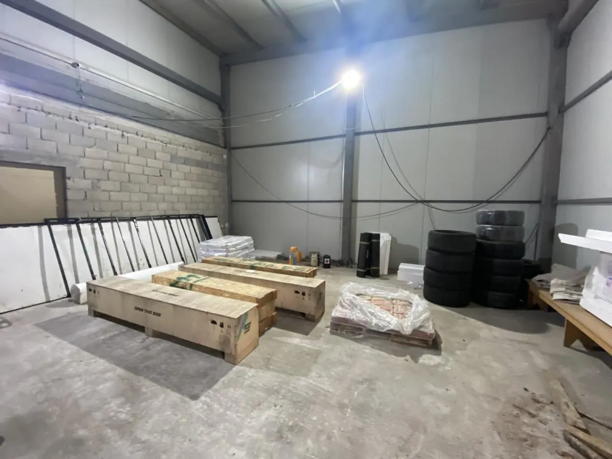 Rent, office space, 500m², Kotor, Crna Gora