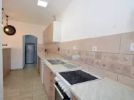 Rent, two bedroom apartment, 90m², Centar, Tivat - image 11