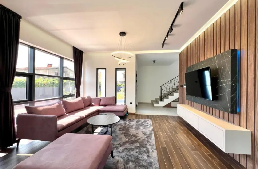 Prodaja, kuća, 150m², Donja Gorica, Podgorica