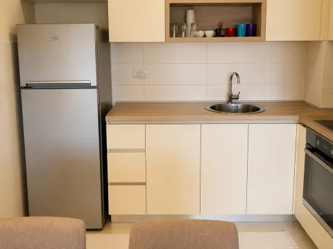 Izdavanje, jednosoban stan, 47m², City Kvart, Podgorica - image 3