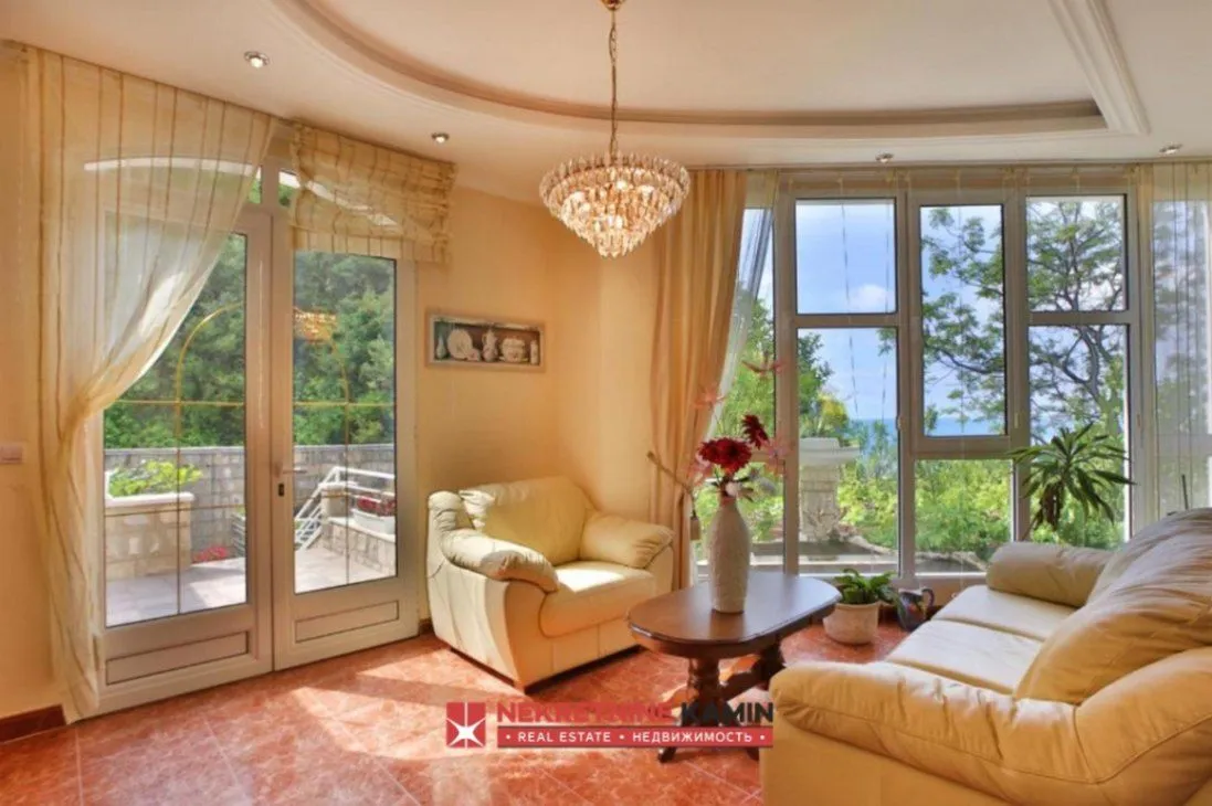 Sale, house, 800m², Sveti Stefan, Budva