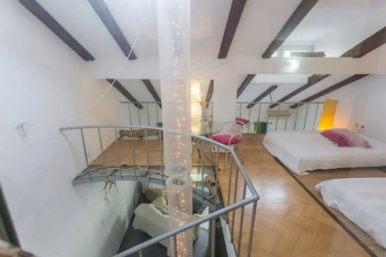 Sale, three bedroom apartment, 110m², Kotor, Crna Gora