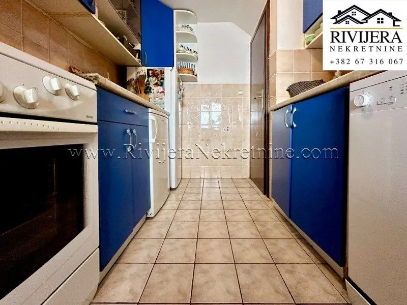 Prodaja, trosoban stan, 90m², Seljanovo, Tivat