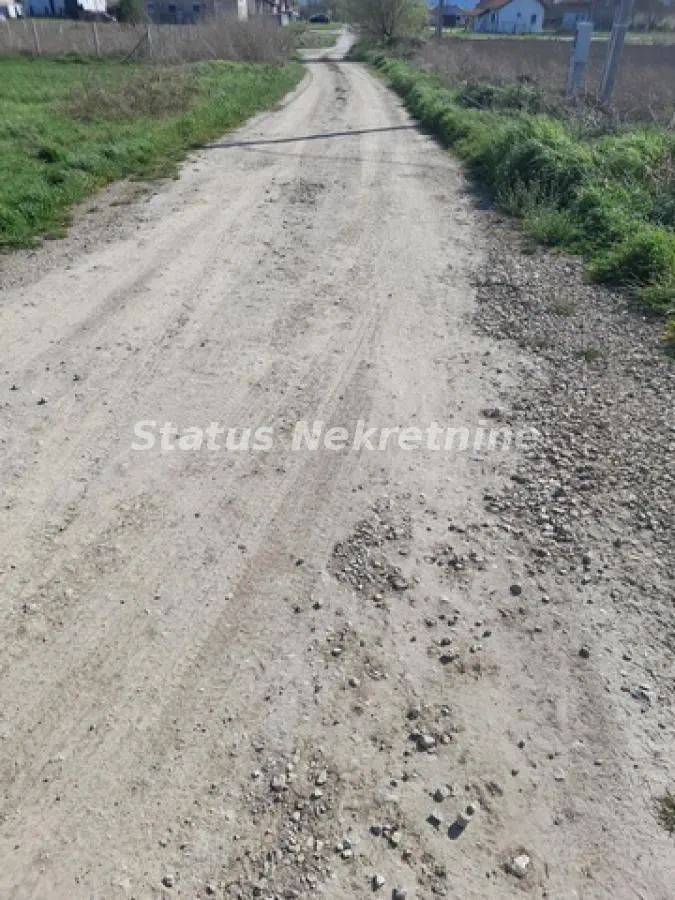 Prodaja, plac, 1440m², Futog, Novi Sad Sve Podlokacije