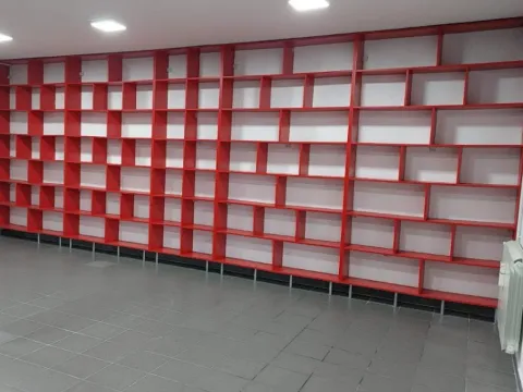 Izdavanje, poslovni prostor, 48m², Podgorica, Crna Gora - image 3