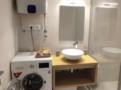 Rent, two bedroom apartment, 69m², Gospoština, Budva - image 8