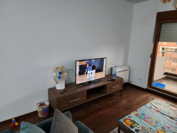 Izdavanje, dvosoban stan, 69m², Master Kvart, Podgorica