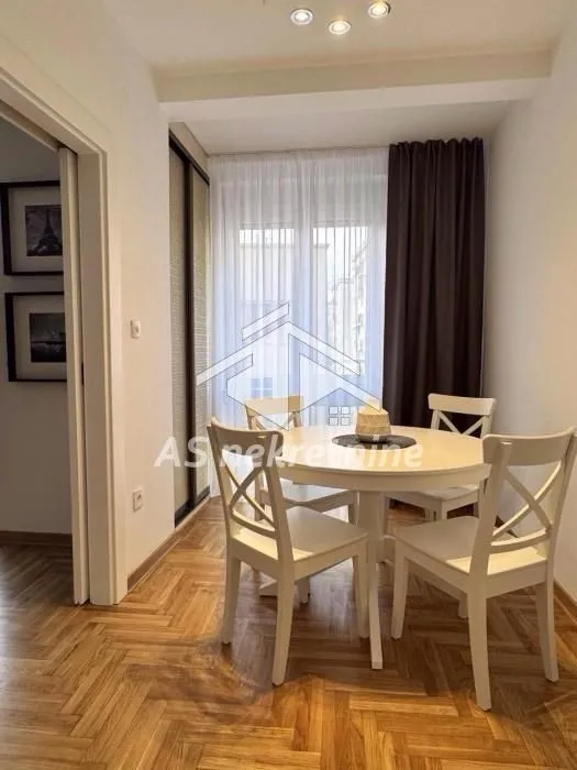 Izdavanje, trosoban stan, 73m², Autokomanda, Voždovac Sve Podlokacije